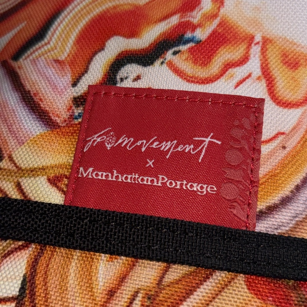 NEW Free People Movement x Manhattan Portage messenger bag - Picture 10 of 10